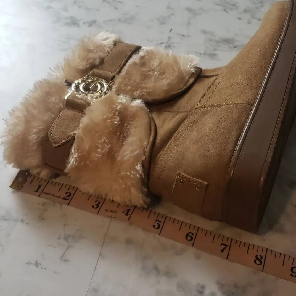 GBG Los Angeles Aussie faux fur-lined 7 1/2